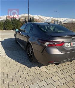 تۆیۆتا کامری